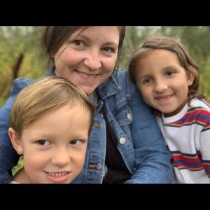 Meet your Posher, Amber